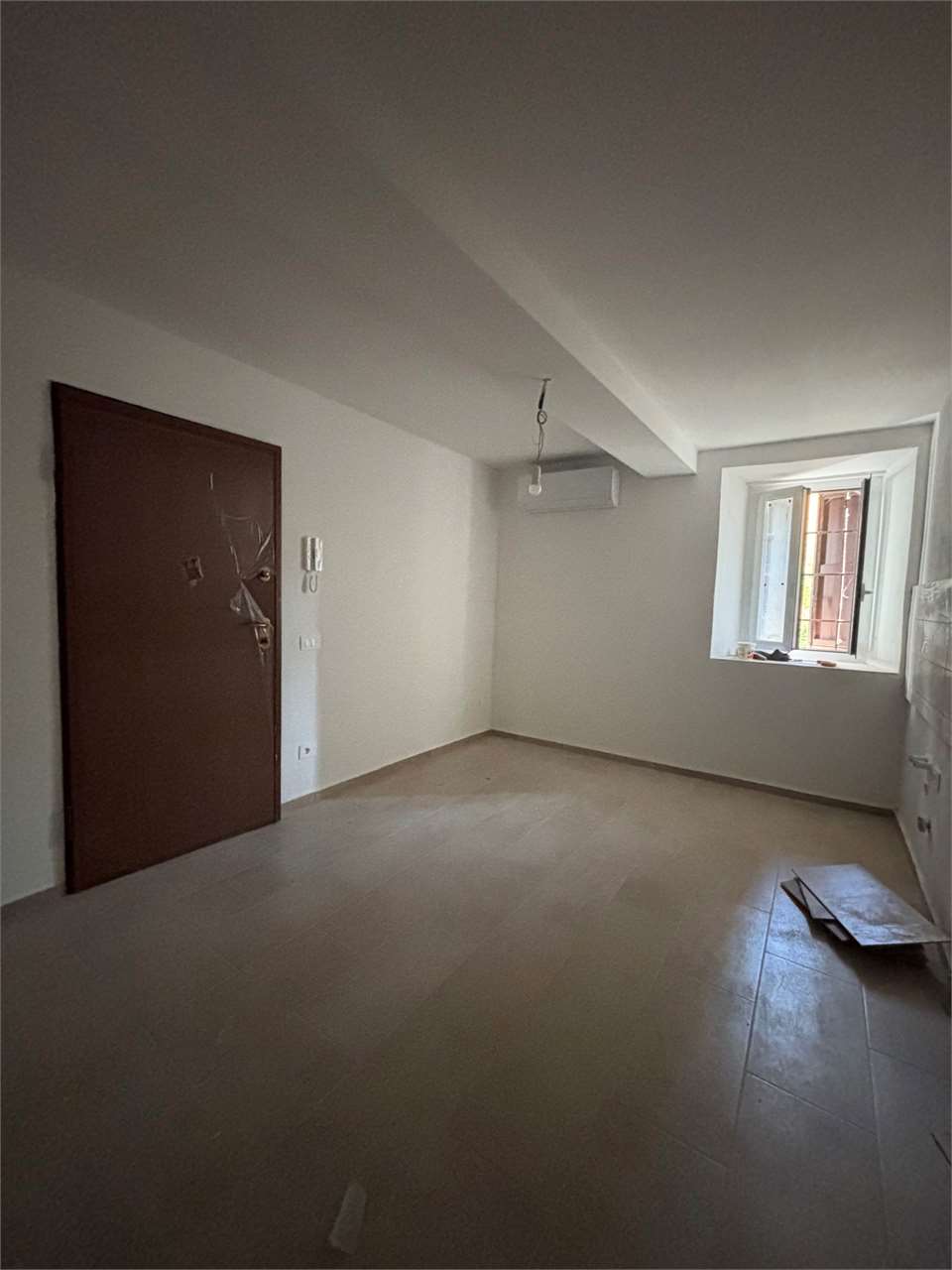 MEDESANO – AFFITTASI BILOCALE COMPLETAMENTE RISTRUTTURATO