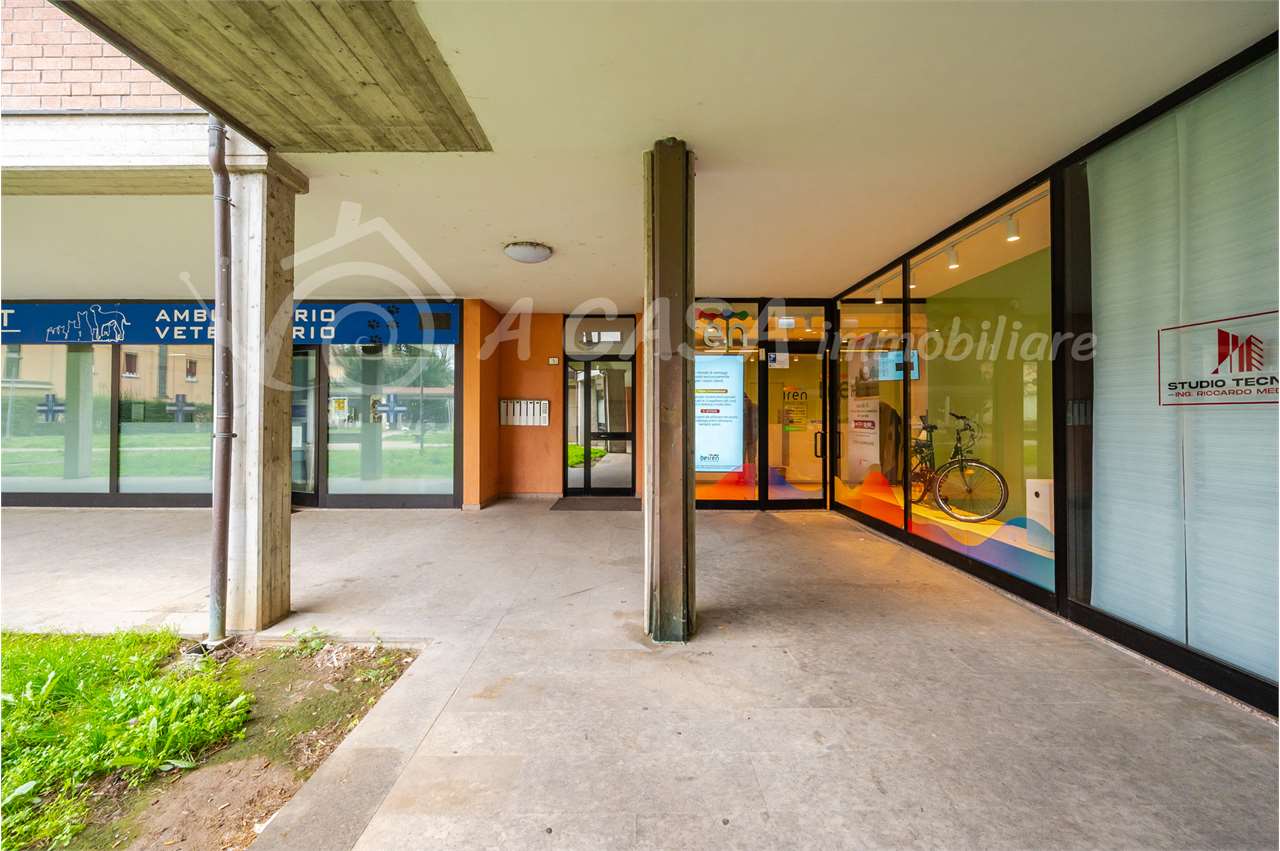 QUADRILOCALE IN CENTRO AL PAESE