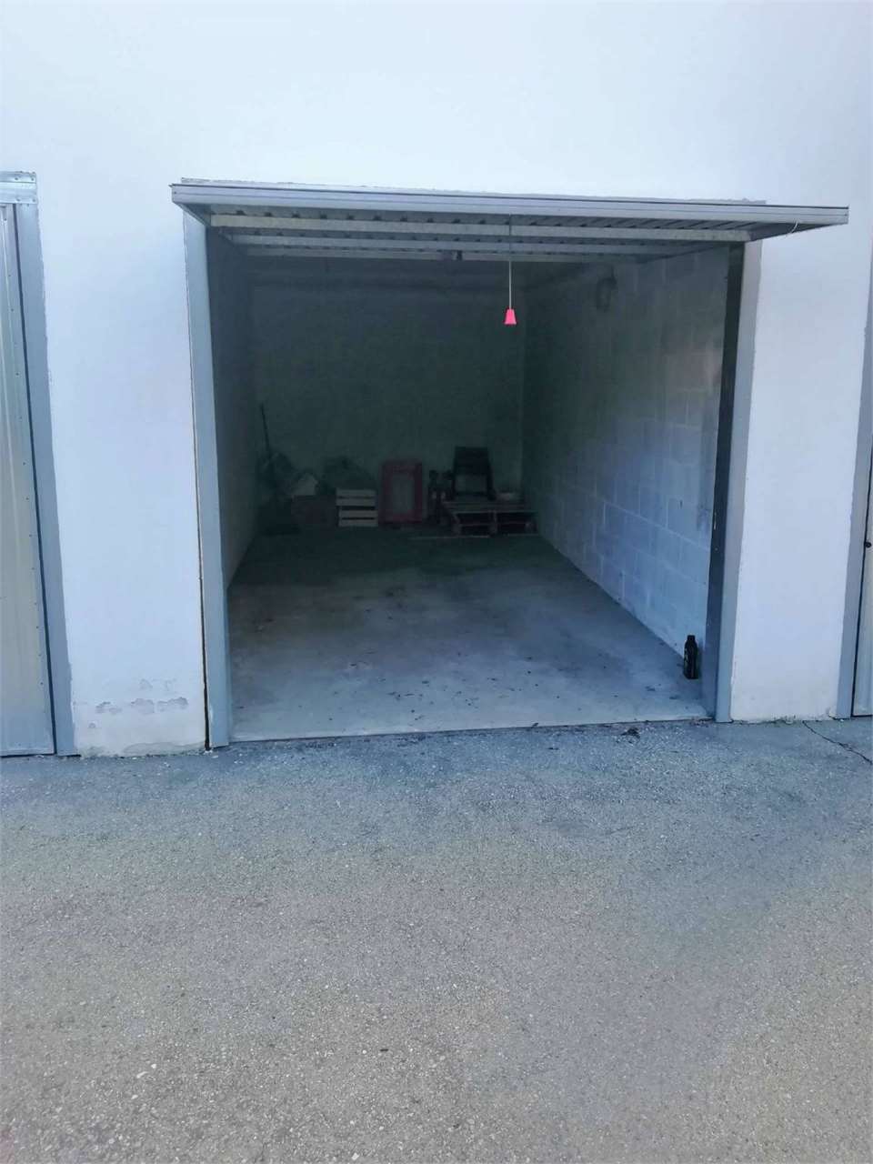 COMODO GARAGE A PONTETARO