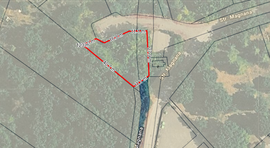 Riccò terreno edificabile
